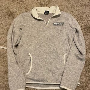 Charles River Partial Zip Up Sweater Size Small